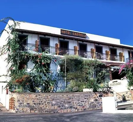 ホテル Casteli Skala (Kefalonia)