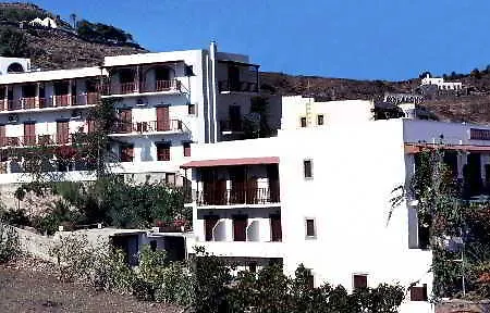 Casteli 4*